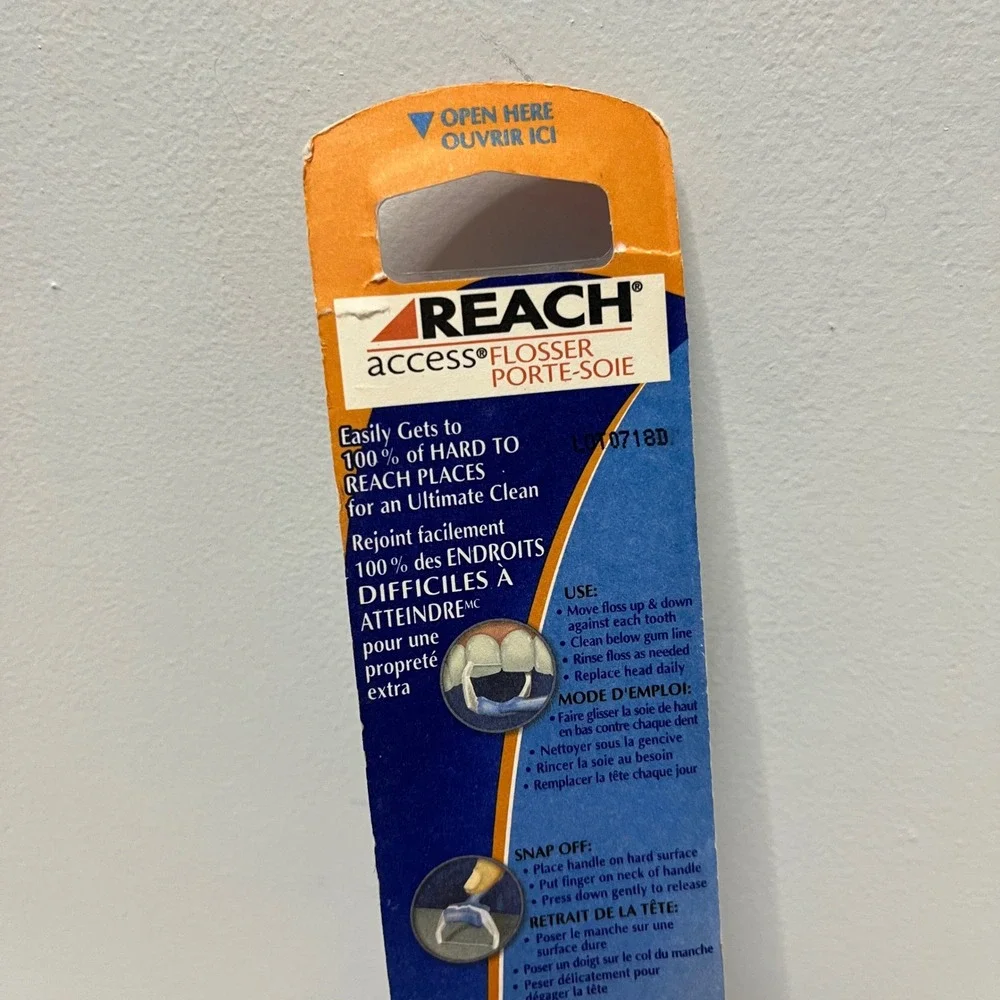 Reach Access Flosser Purple Dental Tool with 3 Disposable Heads New 2005 NOS